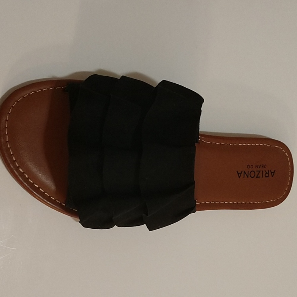 Black Ruffle Sandals